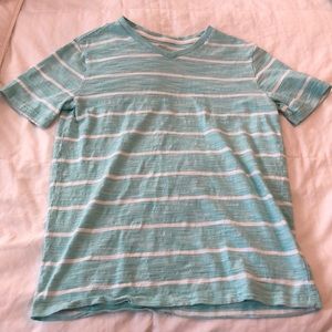 Old Navy t-shirt